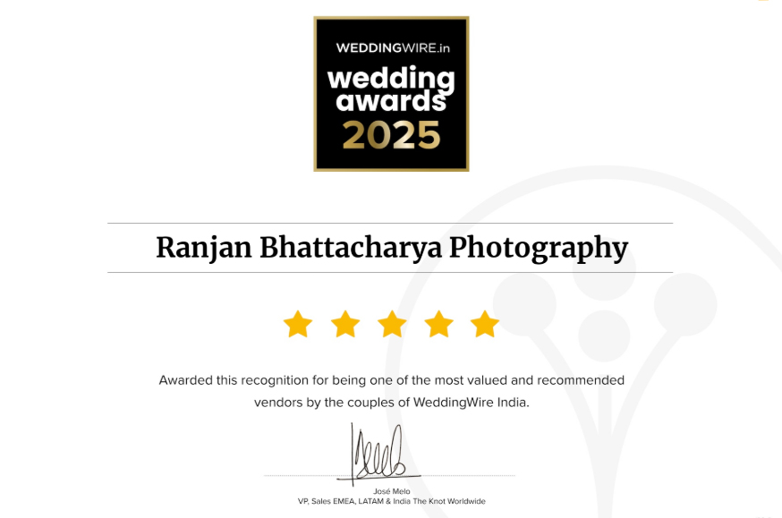 Awarded for excellence in wedding photography – WeddingWire India 2025 WeddingWire India Wedding Award 2025 received by Ranjan Bhattacharya Photography.