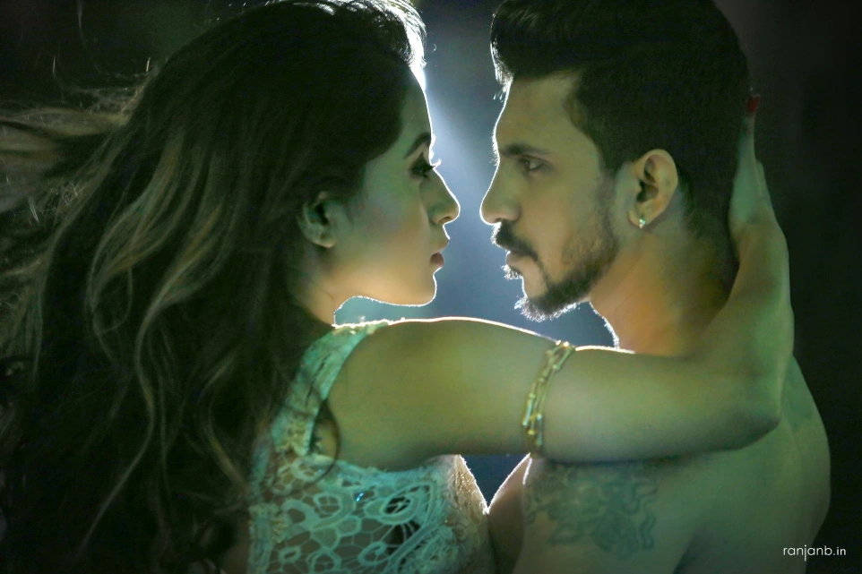 Intense pre-wedding photography of Tuban and Ankusree by Ranjan Bhattacharya Photography