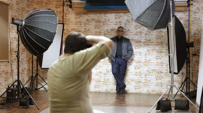 Advertising campaign production setup with octa softboxes and commercial lighting during professional brand shoot in Kolkata.