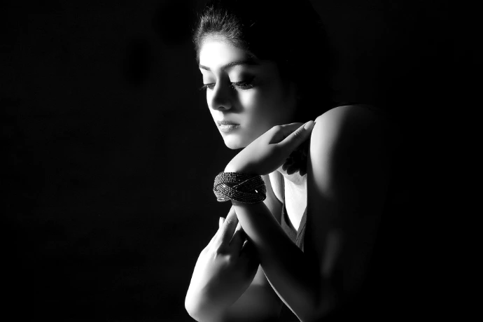 Black and white fashion editorial jewellery campaign featuring model Sayani Mukherjee photographed by Ranjan Bhattacharya.