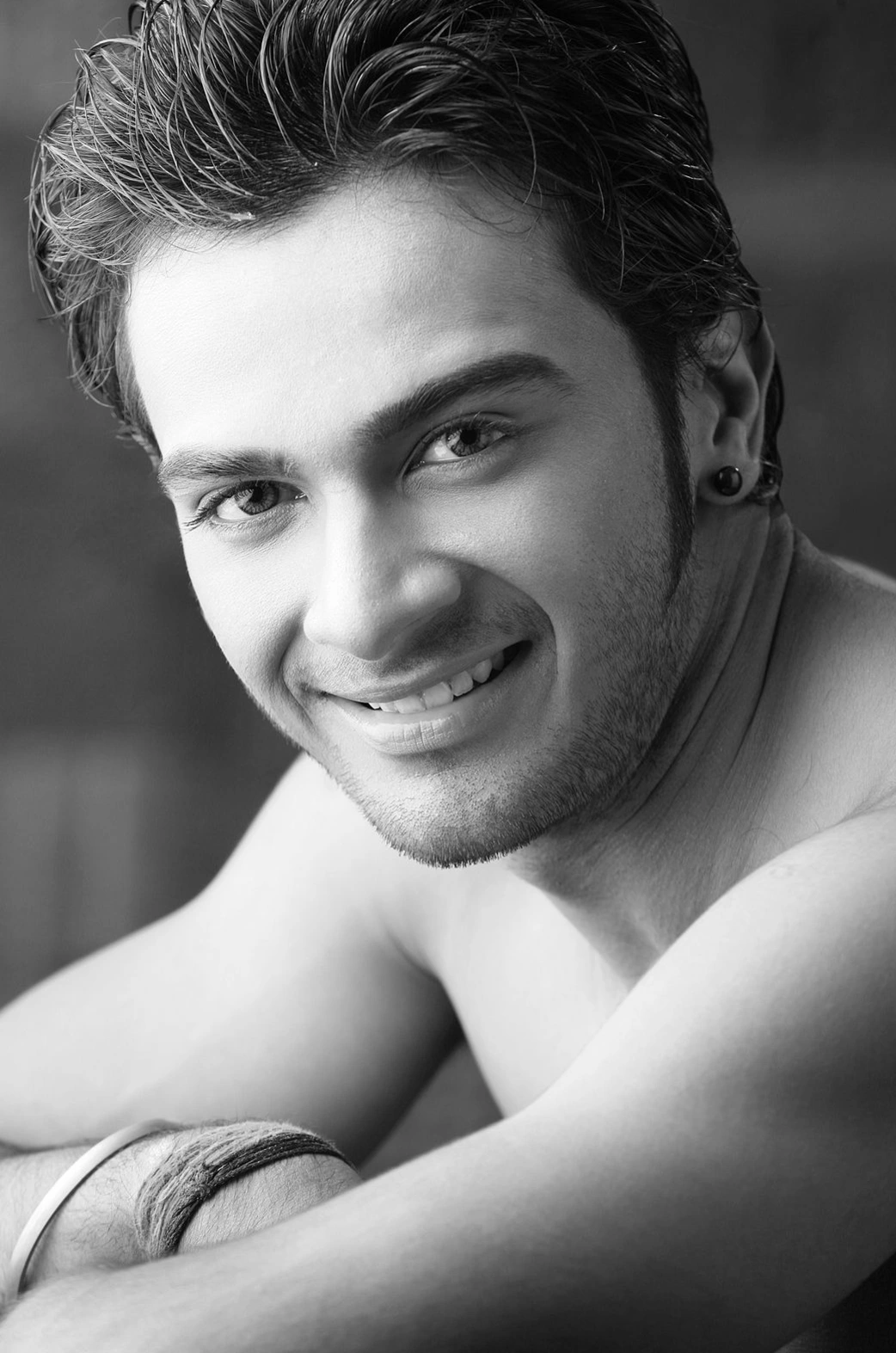 Model posing for a professional portfolio by the best portfolio photographer in Kolkata