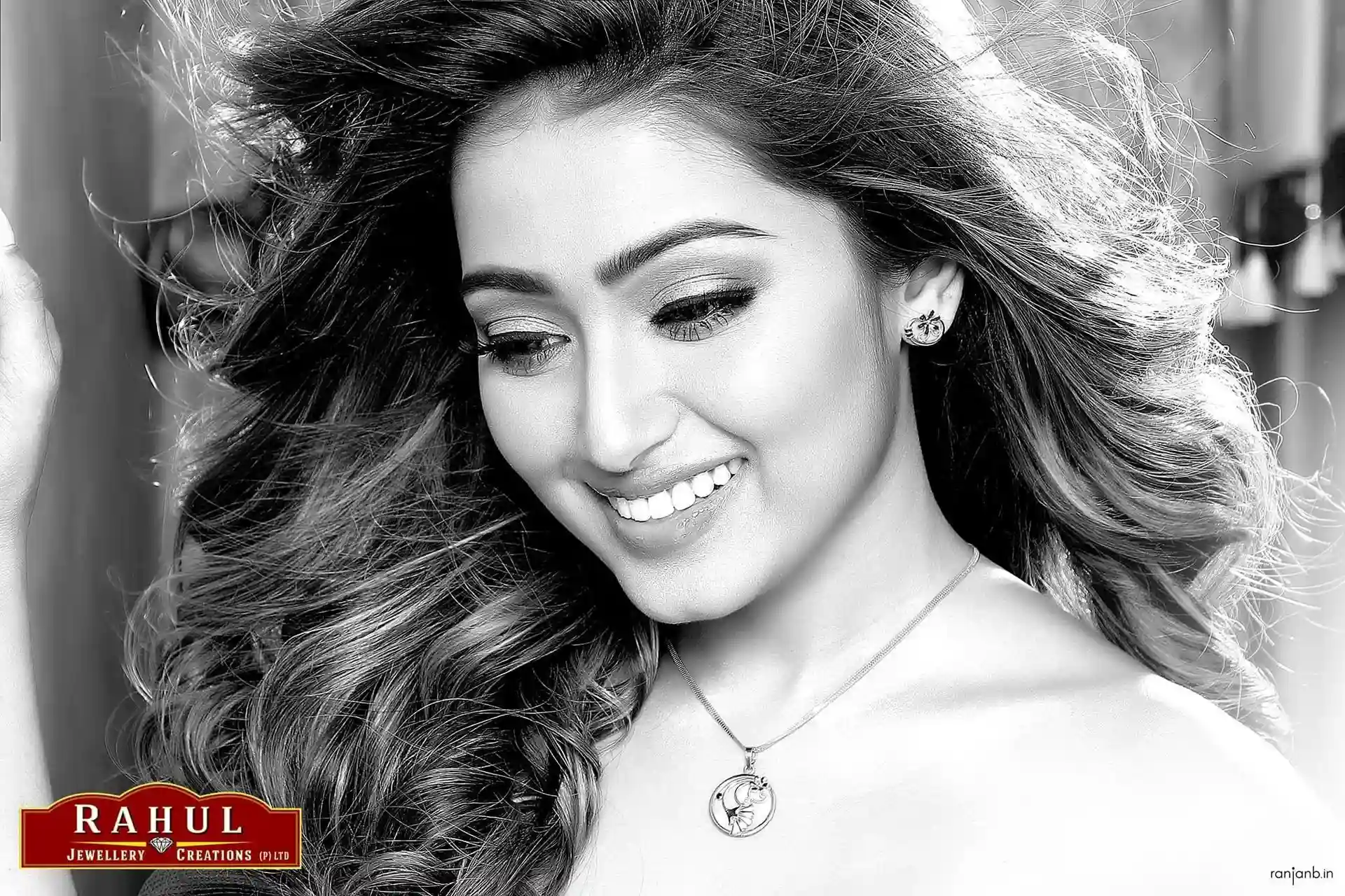 Ad campaign photography for Rahul Jewellery Creations with Sudipta Banerjee. A successful commercial campaign that boosted brand awareness and engagement.