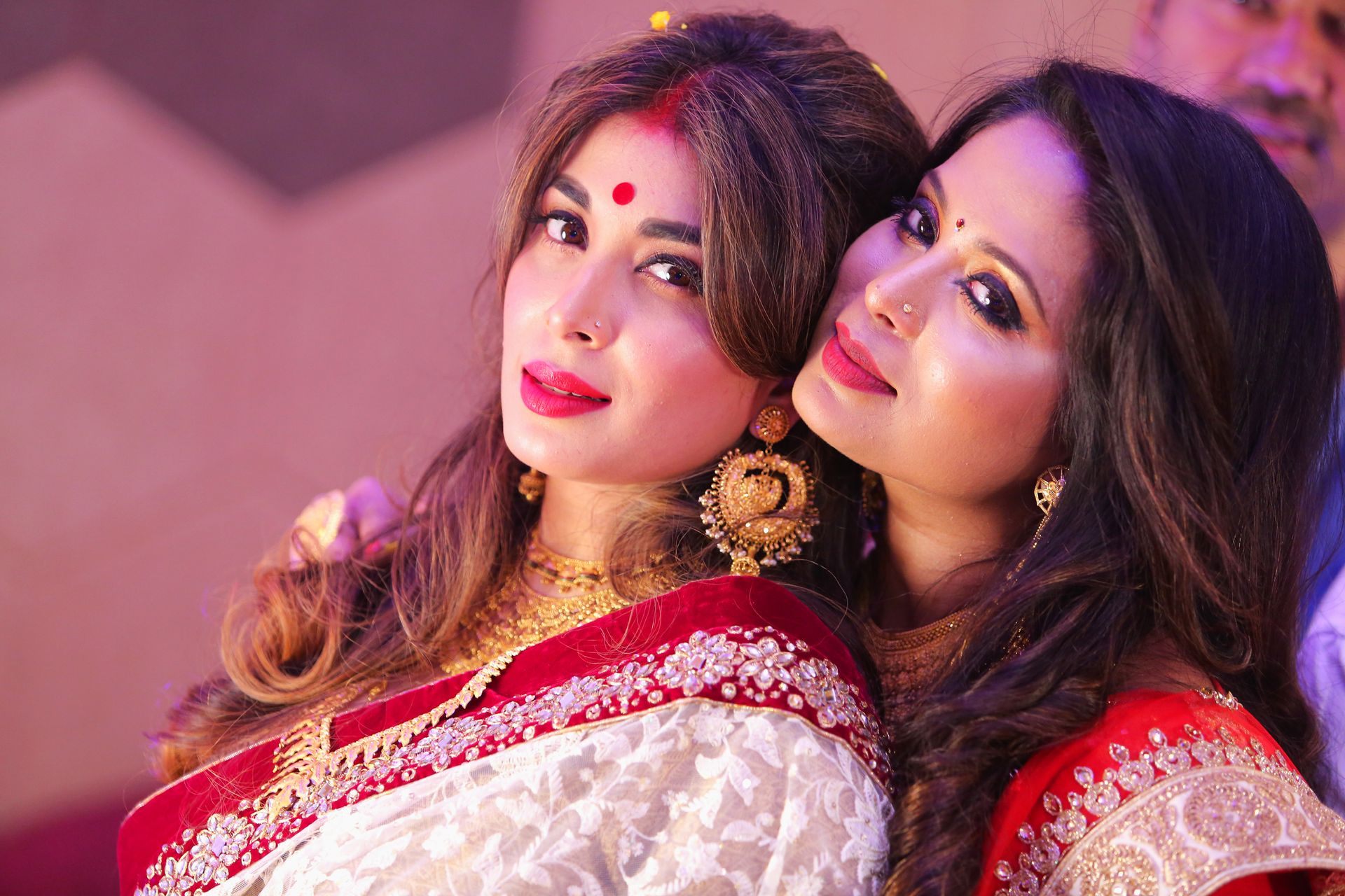 Candid shot of Srabani Roy Das with her friend of her Sister's wedding - photography by Ranjan Bhattacharya